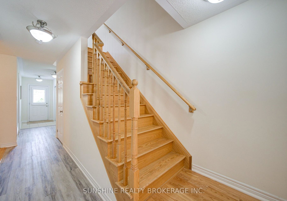 40-pringdale-gardens-circle-toronto-scarborough-ontario-e13770216