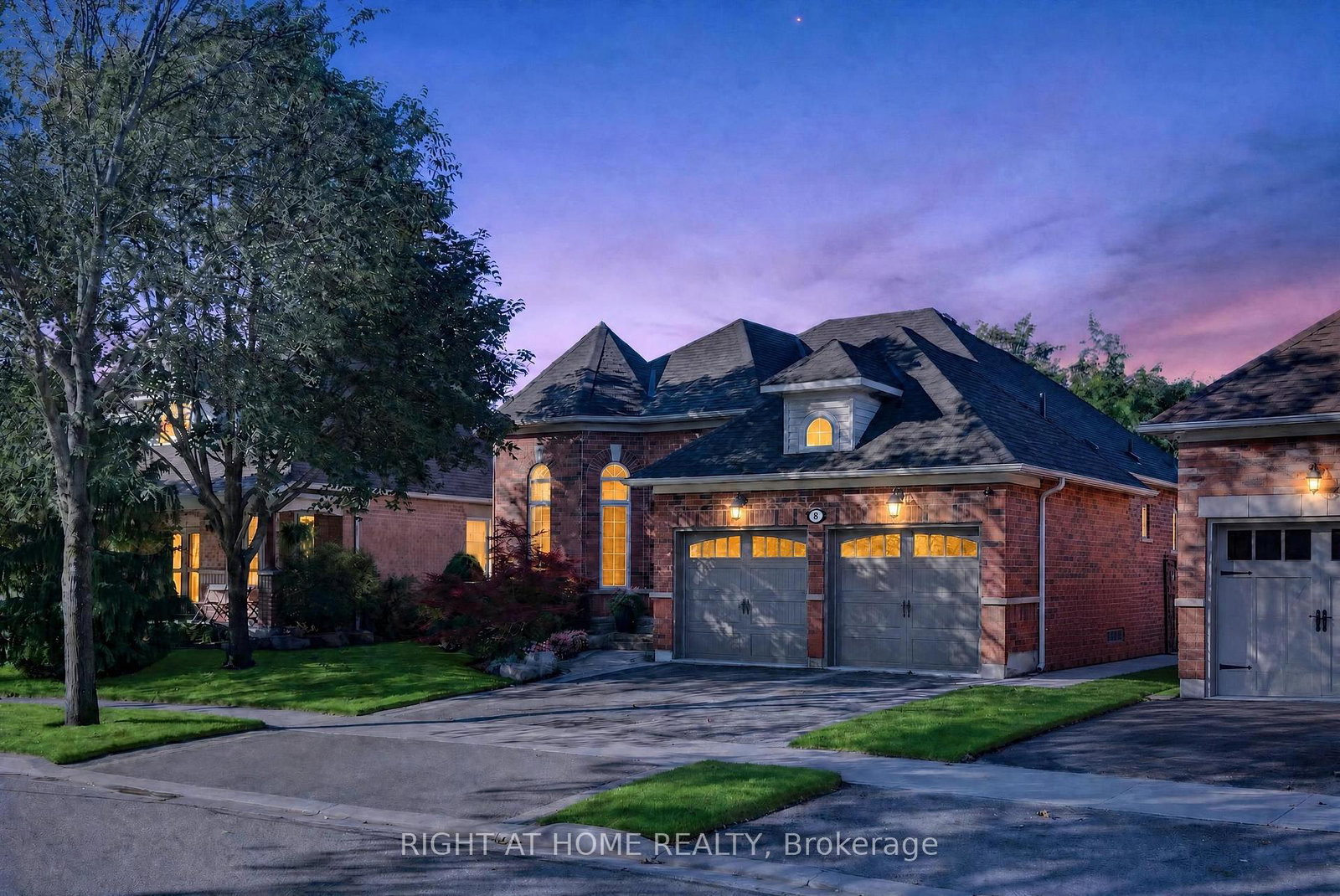 8-branthaven-court-whitby-ontario-e13770398