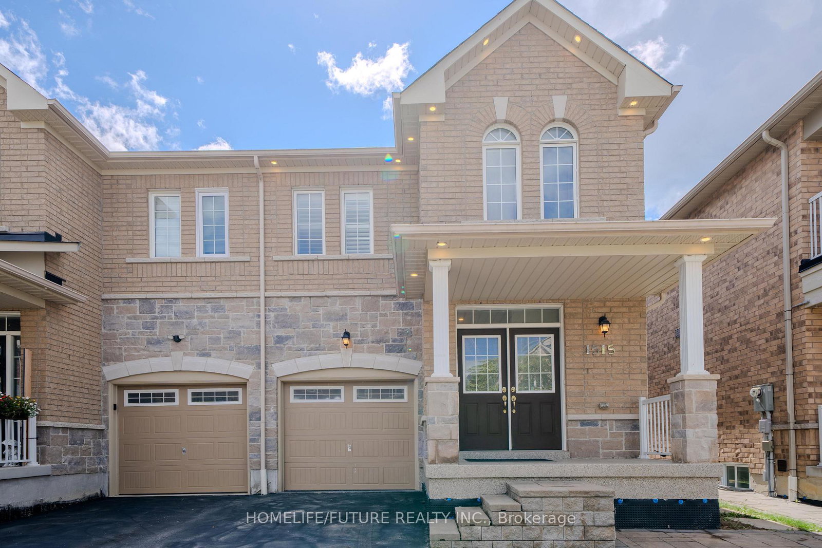 1515-dusty-drive-pickering-ontario-e13771042