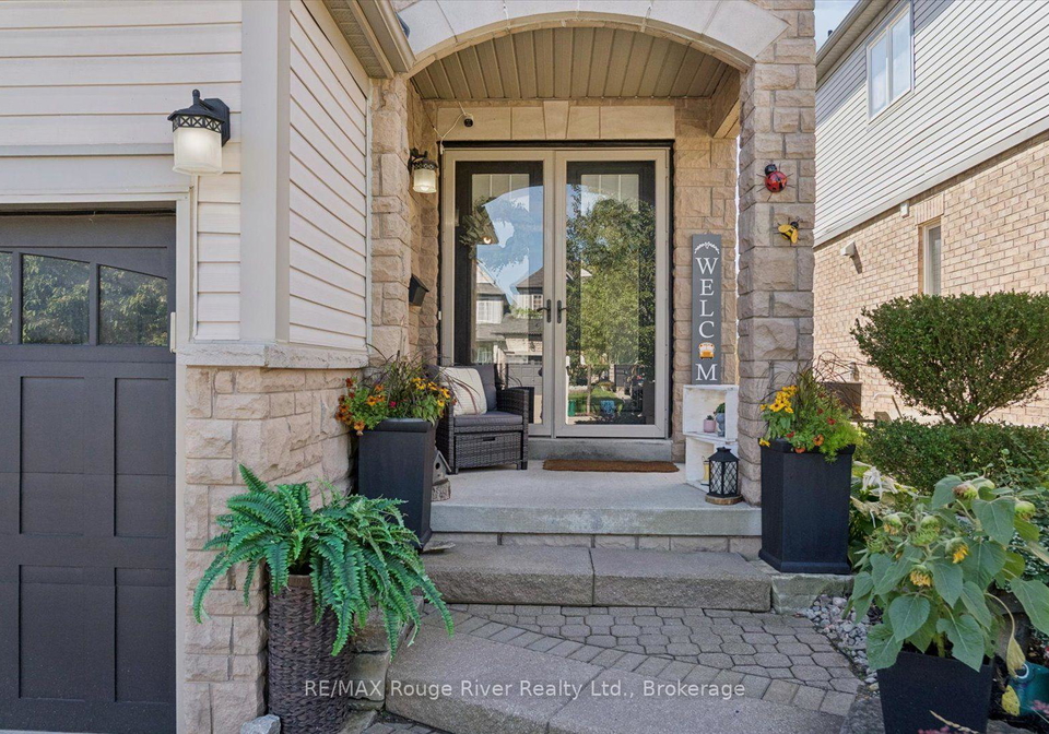 27-bagnell-crescent-clarington-ontario-e13771056