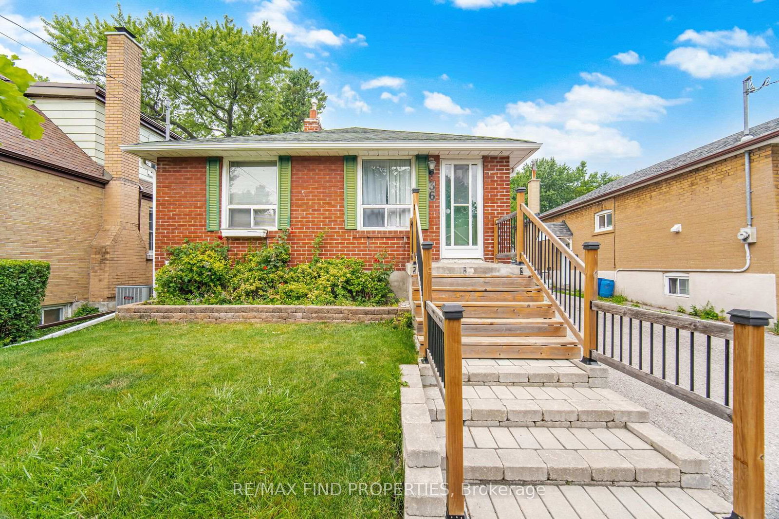 36-pinegrove-avenue-toronto-scarborough-ontario-e13771290