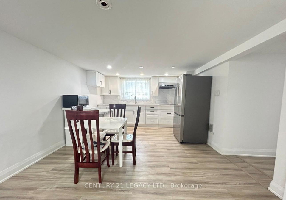 68-singleton-road-toronto-scarborough-ontario-e13771340