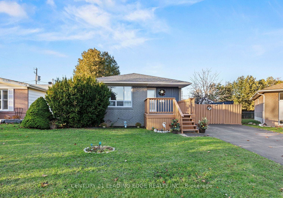 855-zator-avenue-pickering-ontario-e13771982