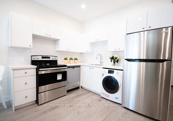 1448-gerrard-street-e-toronto-toronto-ontario-e13772162