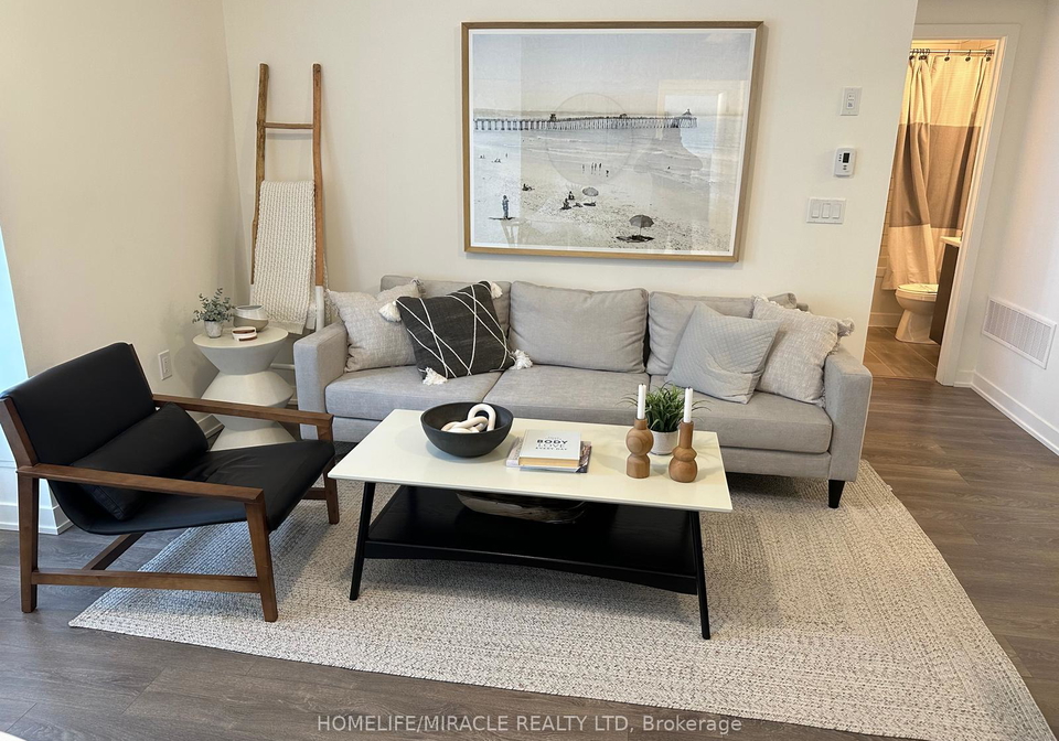 1525-kingston-road-pickering-ontario-e13772188