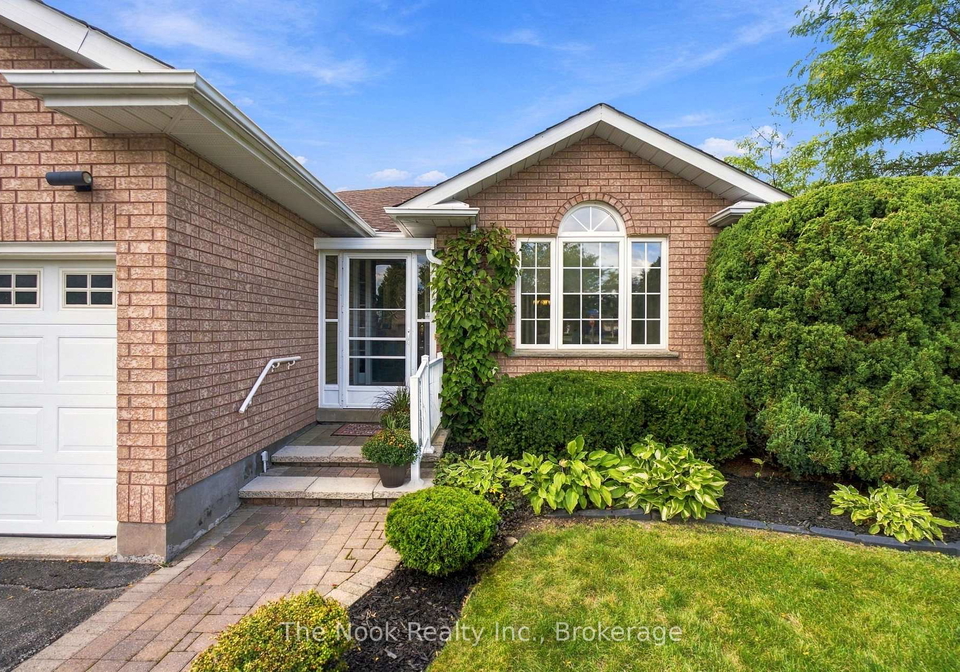 1633-erindale-crescent-oshawa-ontario-e13772538