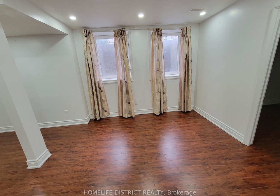 1-netherway-crescent-ajax-ontario-e13773078