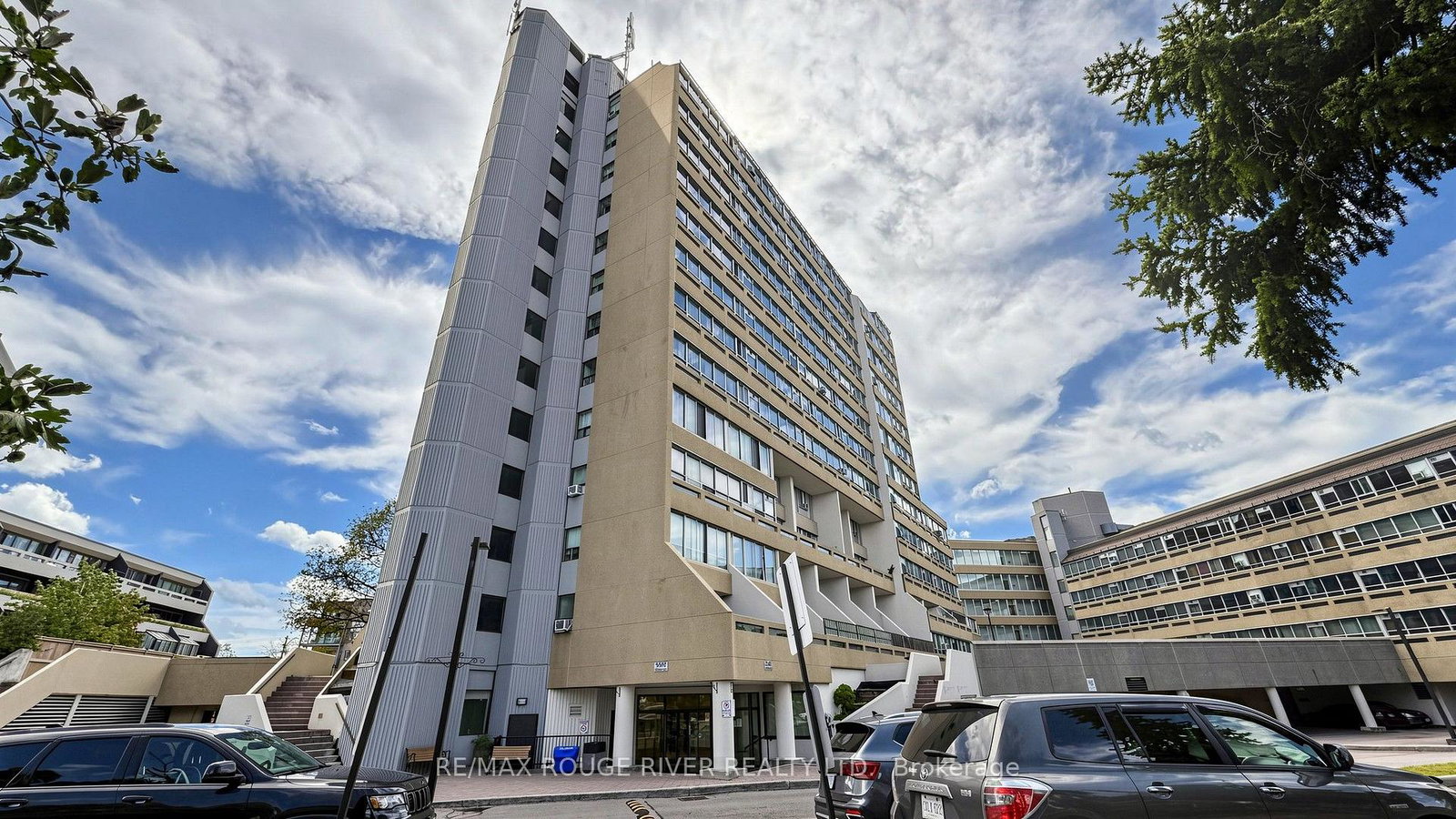 5580-sheppard-avenue-e-toronto-scarborough-ontario-e13773840