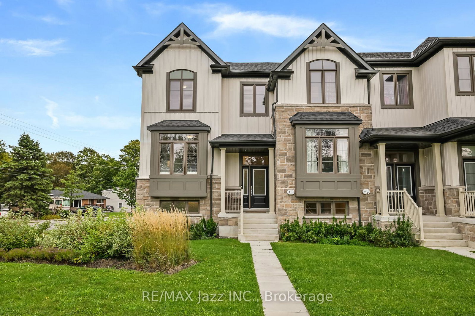 3-shand-lane-scugog-ontario-e13774042