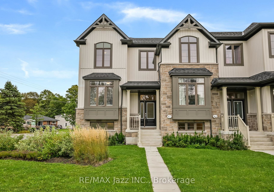 3-shand-lane-scugog-ontario-e13774042