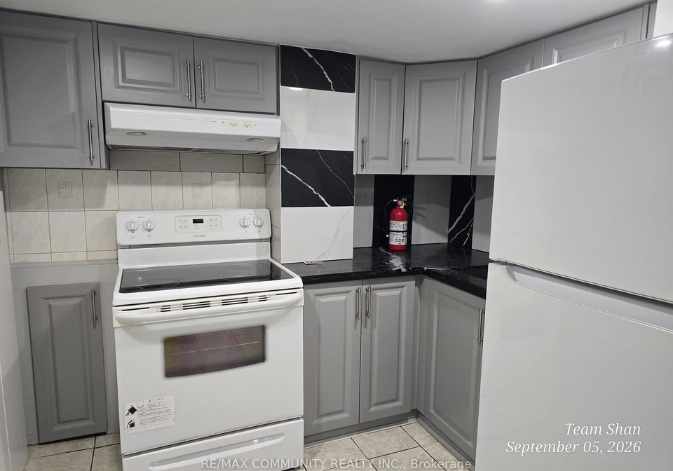 94-reed-drive-ajax-ontario-e13774090