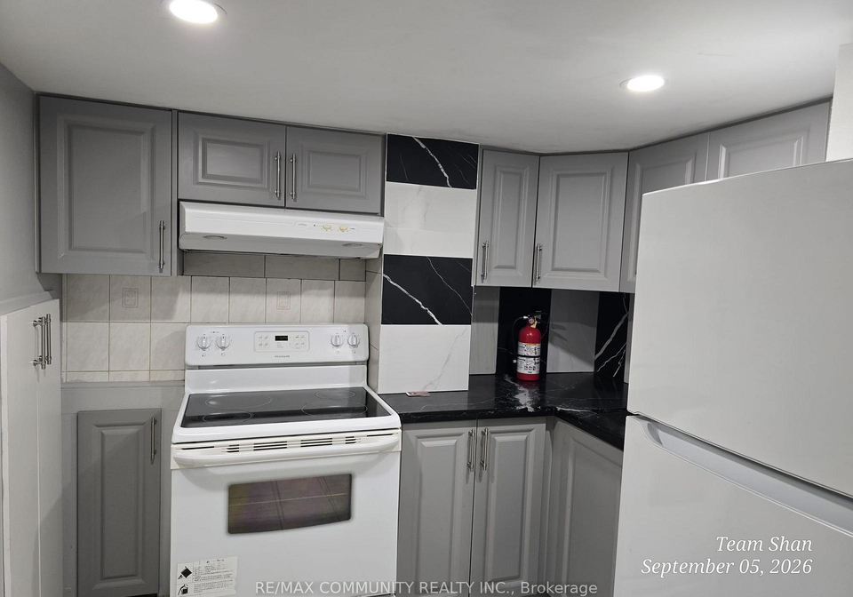 94-reed-drive-ajax-ontario-e13774090