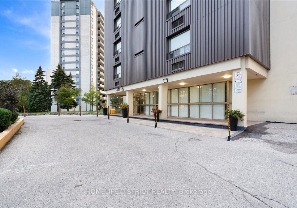 3420-eglinton-avenue-e-toronto-scarborough-ontario-e13774490
