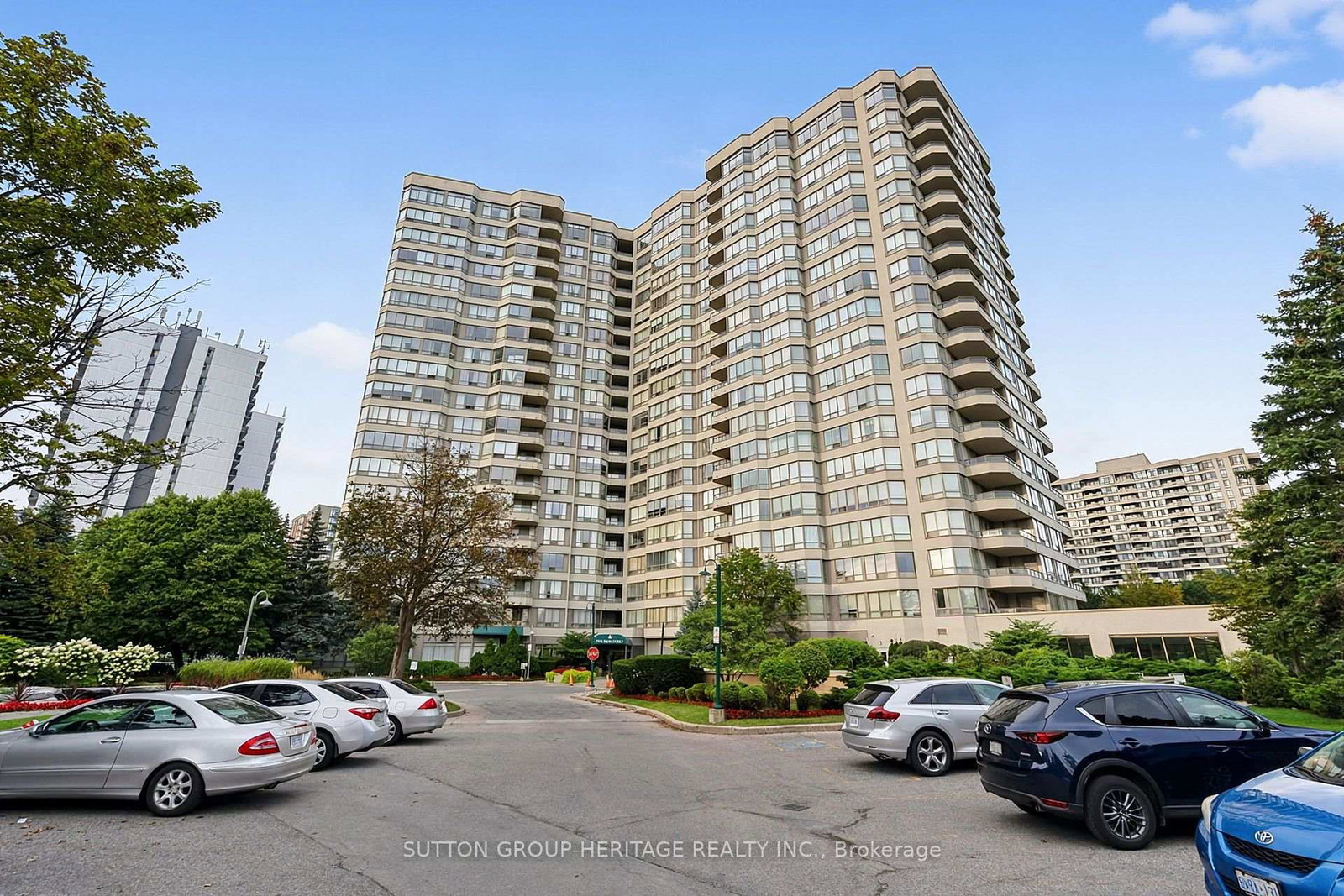 175-bamburgh-circle-toronto-scarborough-ontario-e13774684