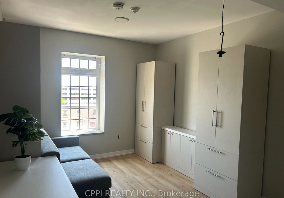 70-king-street-e-oshawa-ontario-e13775638