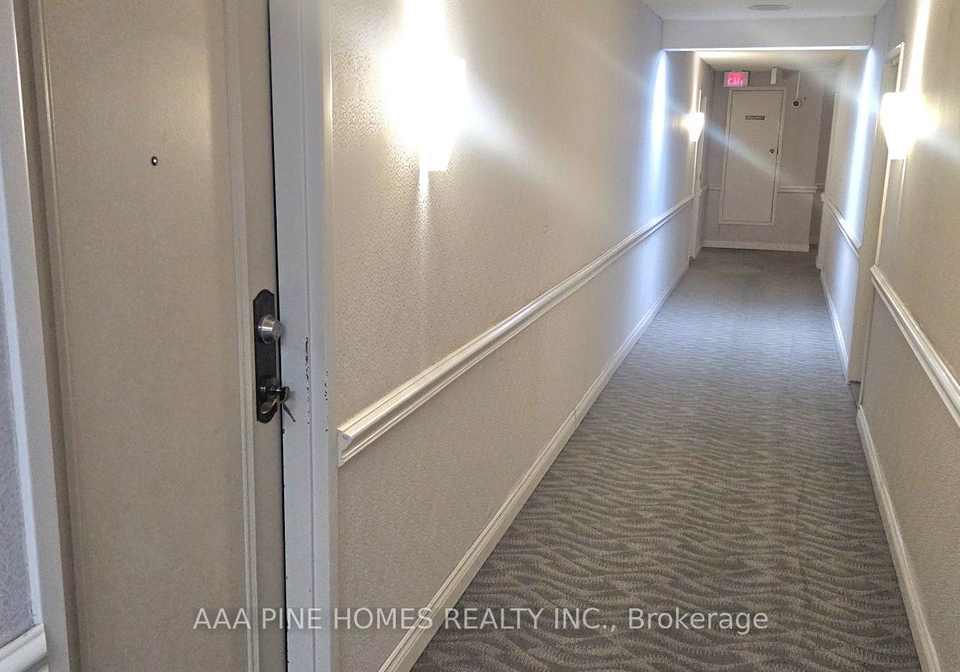 30-thunder-grove-toronto-scarborough-ontario-e13775688
