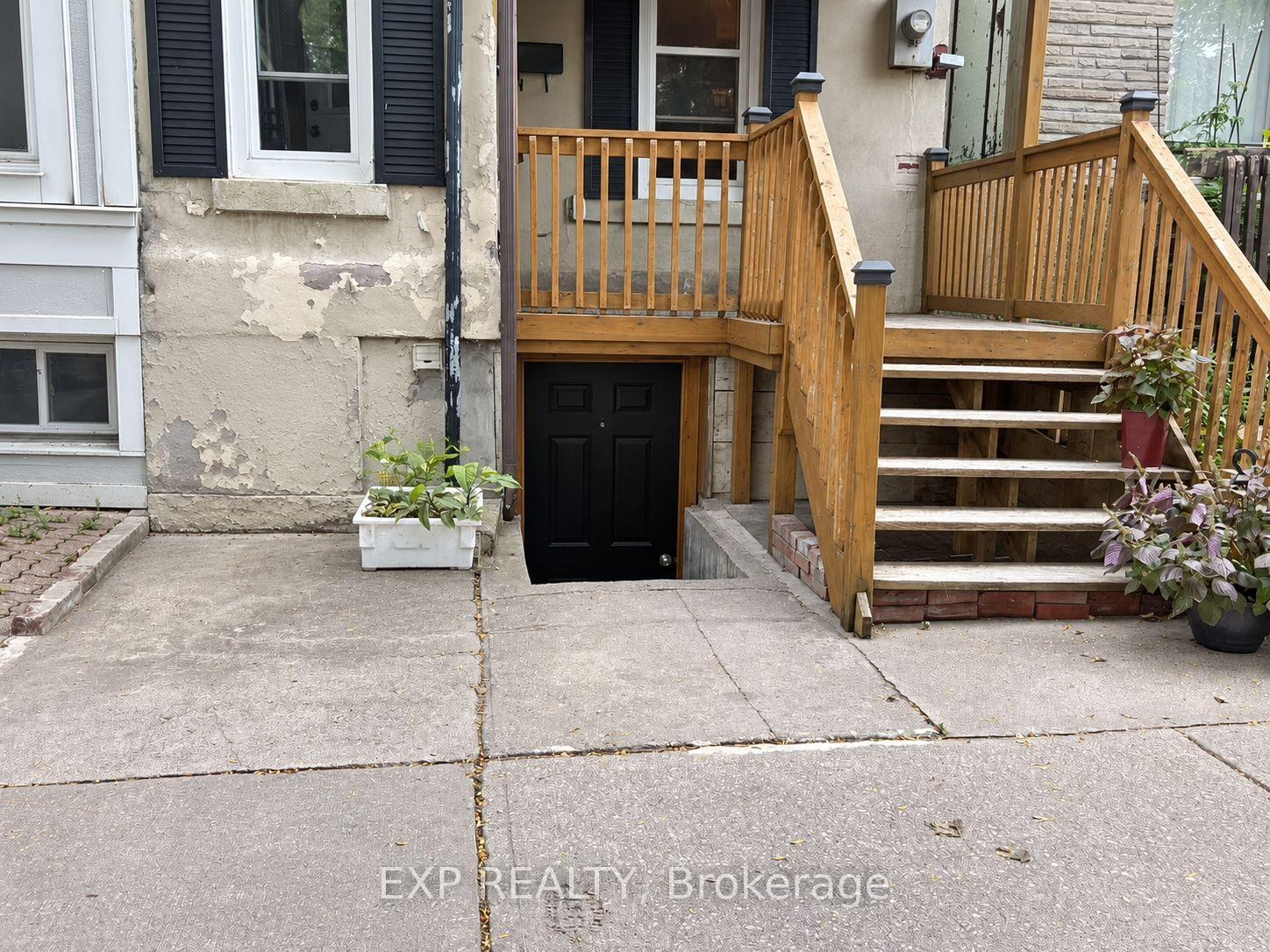 236-munro-street-toronto-toronto-ontario-e13776146