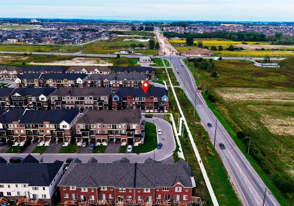 2004-cameron-lott-crescent-oshawa-ontario-e13776168