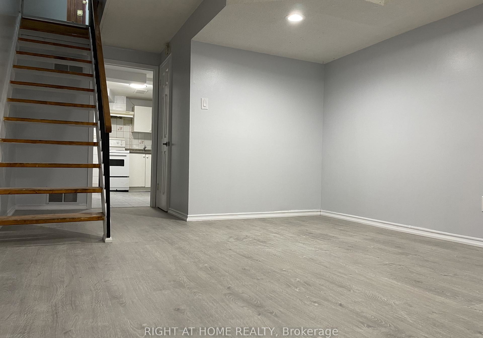 12-quarry-court-toronto-toronto-ontario-e13776316