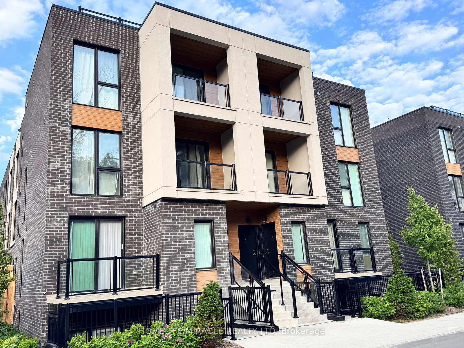 176-clonmore-drive-toronto-scarborough-ontario-e13777210