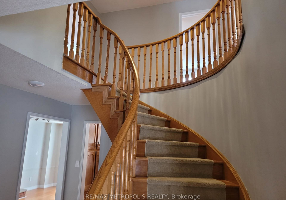 83-windrush-trail-toronto-scarborough-ontario-e13777780