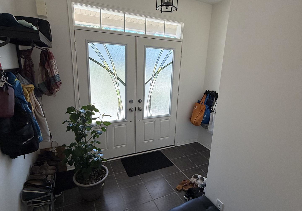 134-edwin-carr-upper-street-clarington-ontario-e13777904