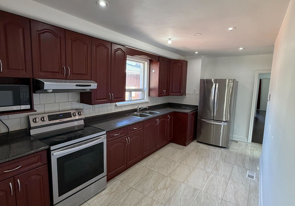 109-hiscock-boulevard-toronto-scarborough-ontario-e13777966