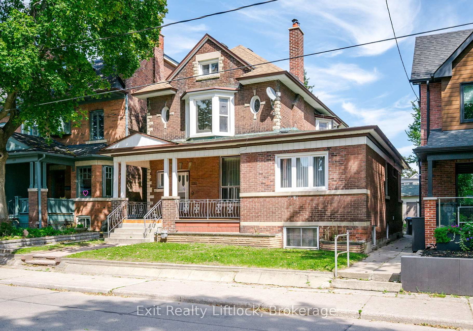 843-logan-avenue-toronto-toronto-ontario-e13778116