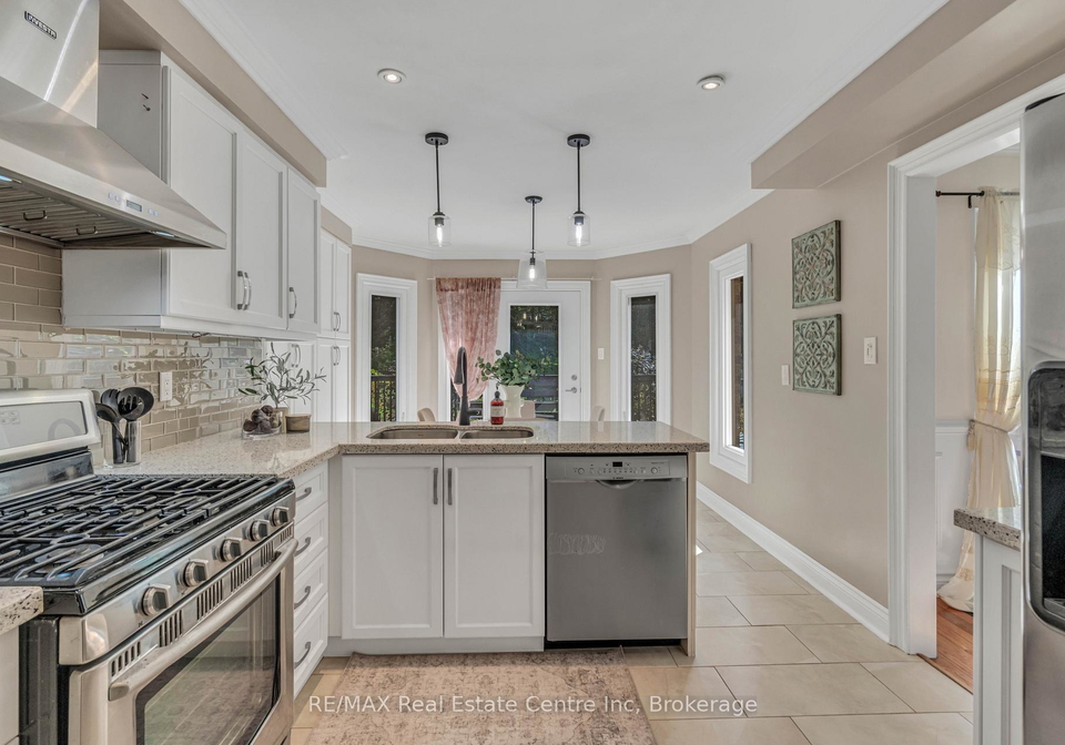 53-meekings-drive-ajax-ontario-e13778478
