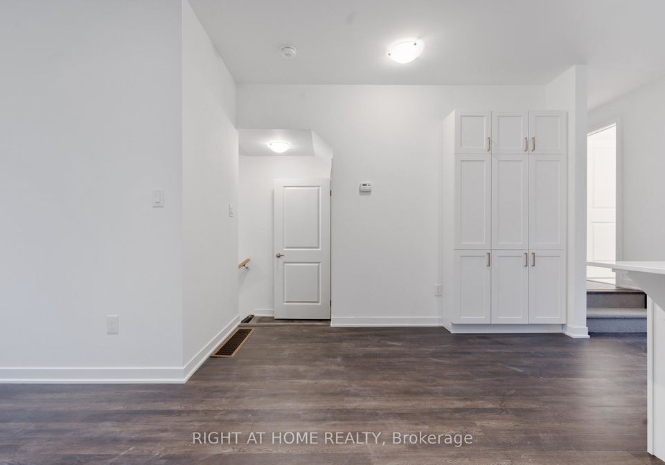 13-selfridge-way-whitby-ontario-e13778628