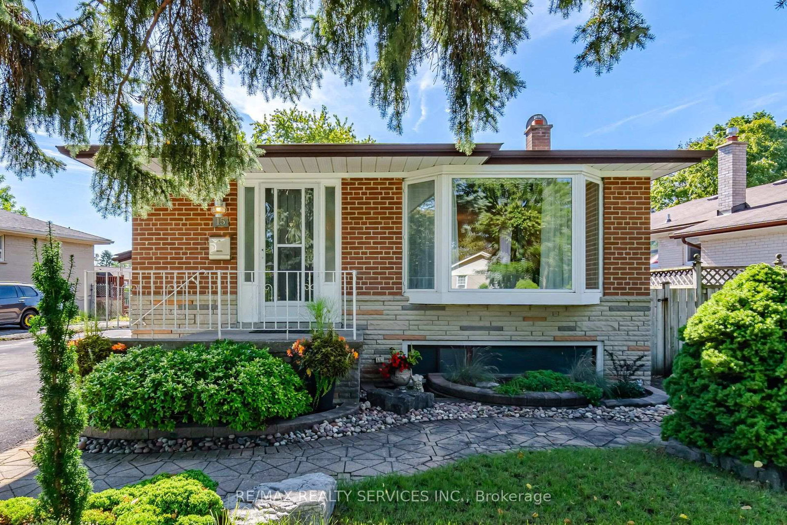 15-shoreview-drive-toronto-scarborough-ontario-e13778904