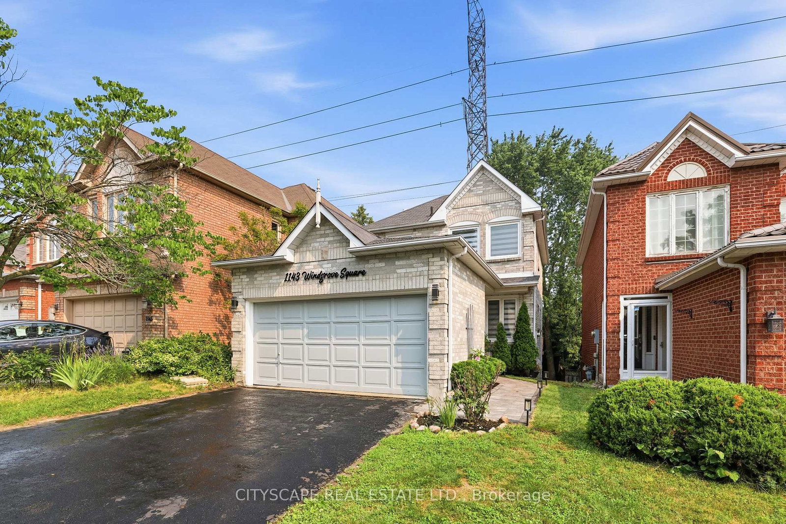 1143-windgrove-square-pickering-ontario-e13779432