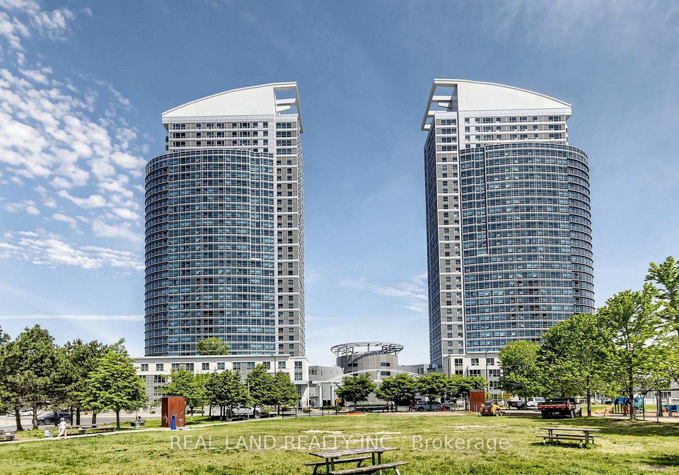 38-lee-centre-drive-toronto-scarborough-ontario-e13779808