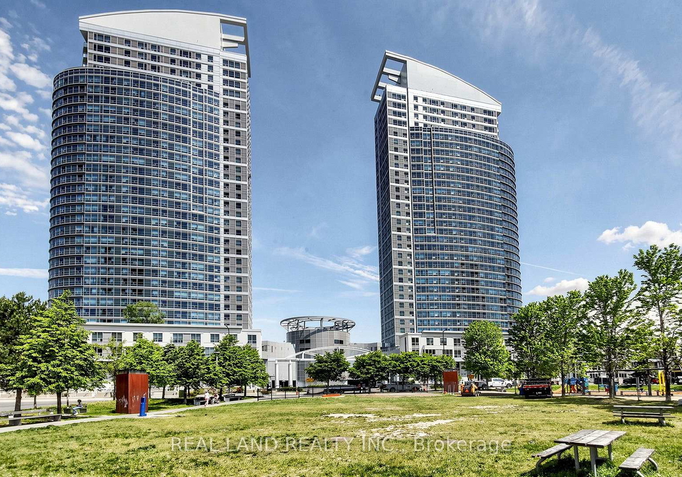 38-lee-centre-drive-toronto-scarborough-ontario-e13779808