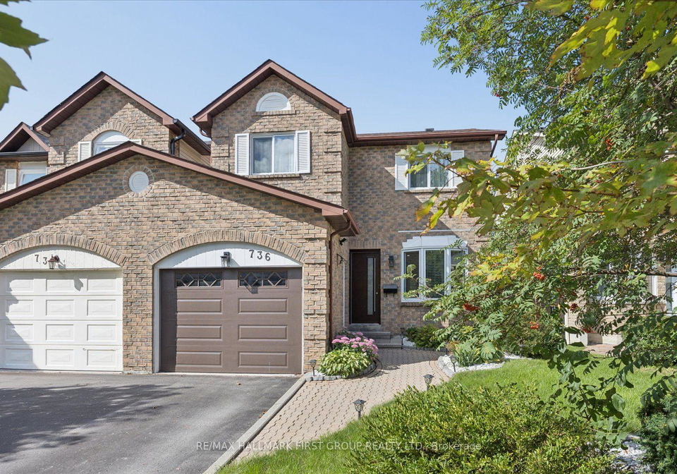 736-stonepath-circle-pickering-ontario-e13779970