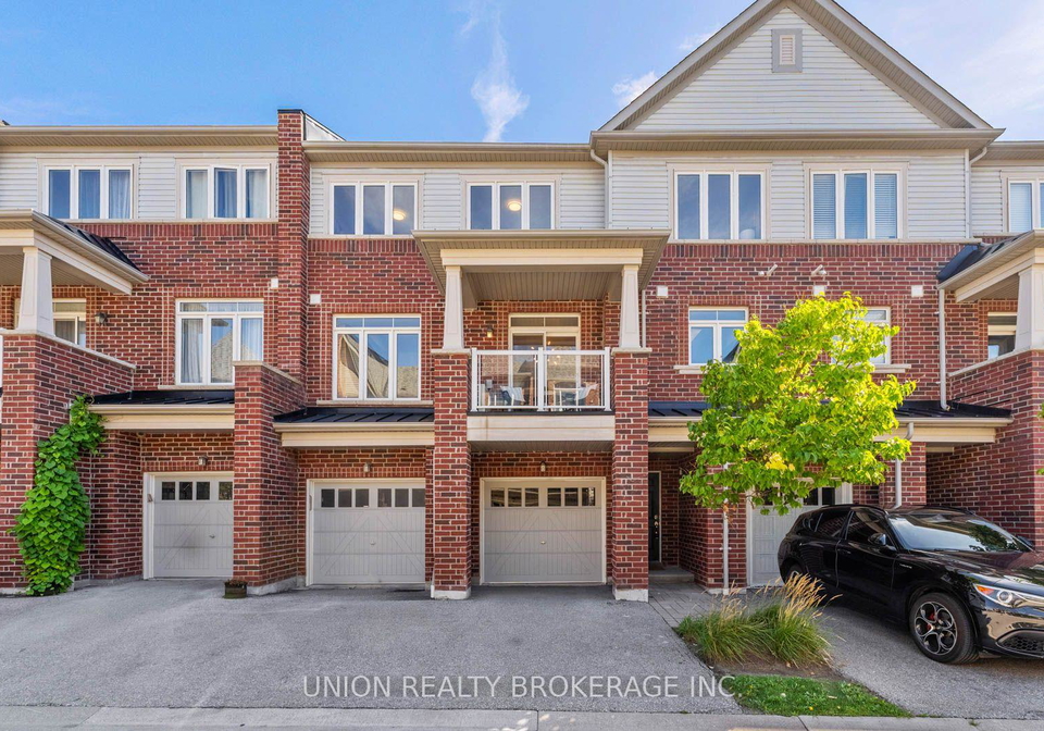 2425-nantucket-chase-pickering-ontario-e13779972