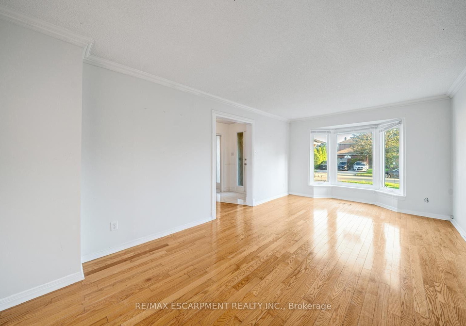 2081-lynn-heights-drive-pickering-ontario-e13780550