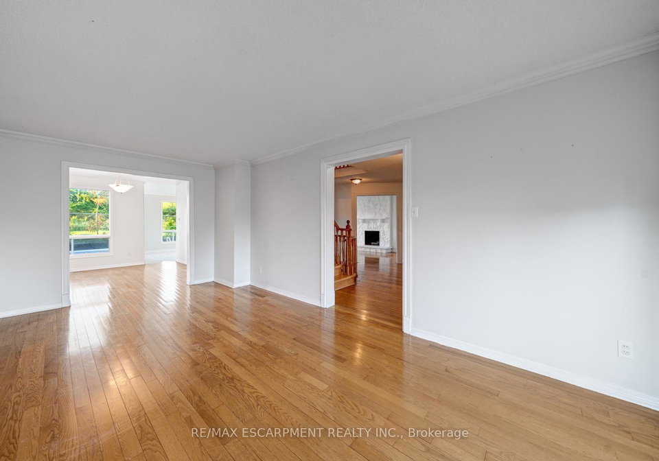2081-lynn-heights-drive-pickering-ontario-e13780550