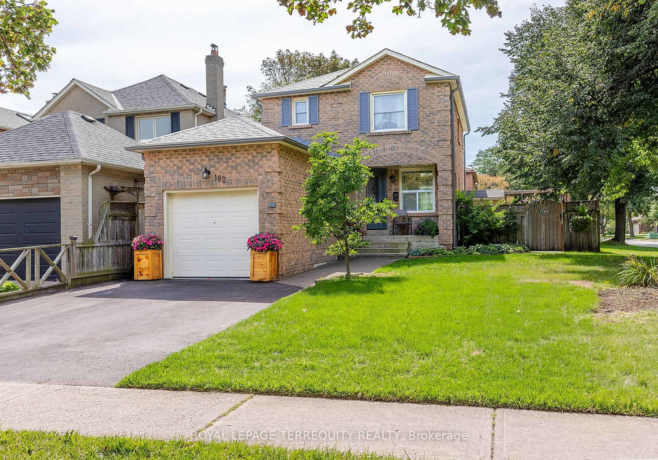 182-chatfield-drive-ajax-ontario-e13780574