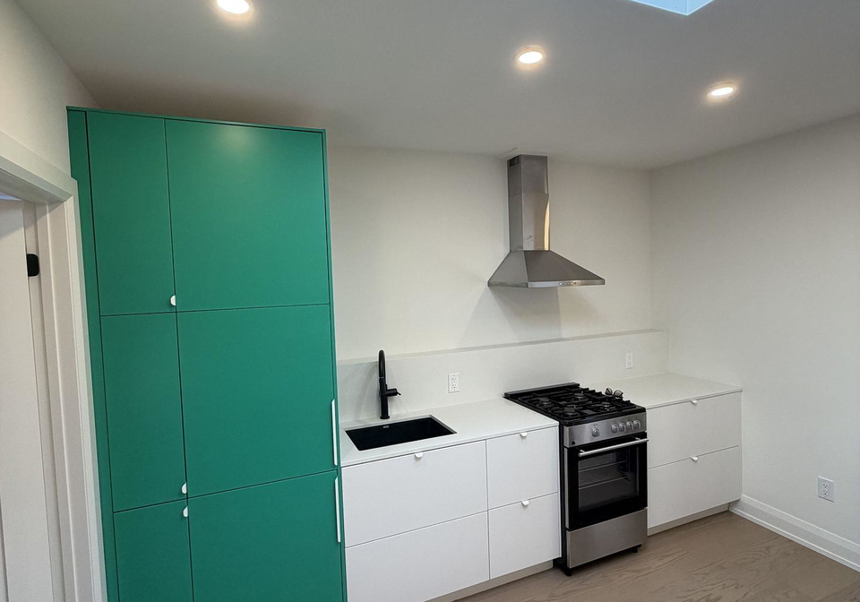 2034-danforth-avenue-toronto-east-york-ontario-e13781130