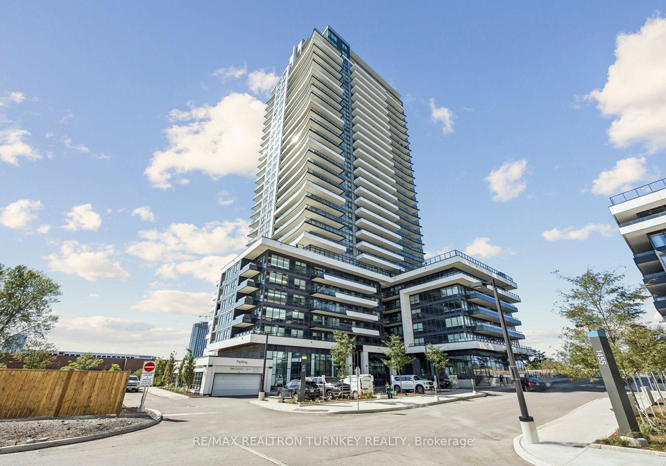 1435-celebration-drive-pickering-ontario-e13781386