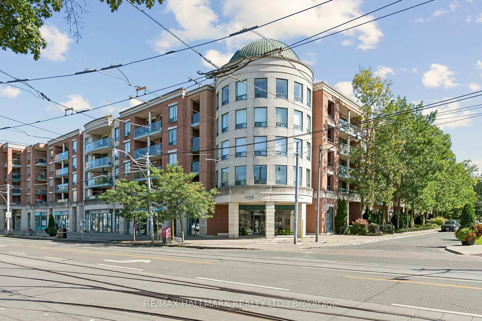1733-queen-street-e-toronto-toronto-ontario-e13781414