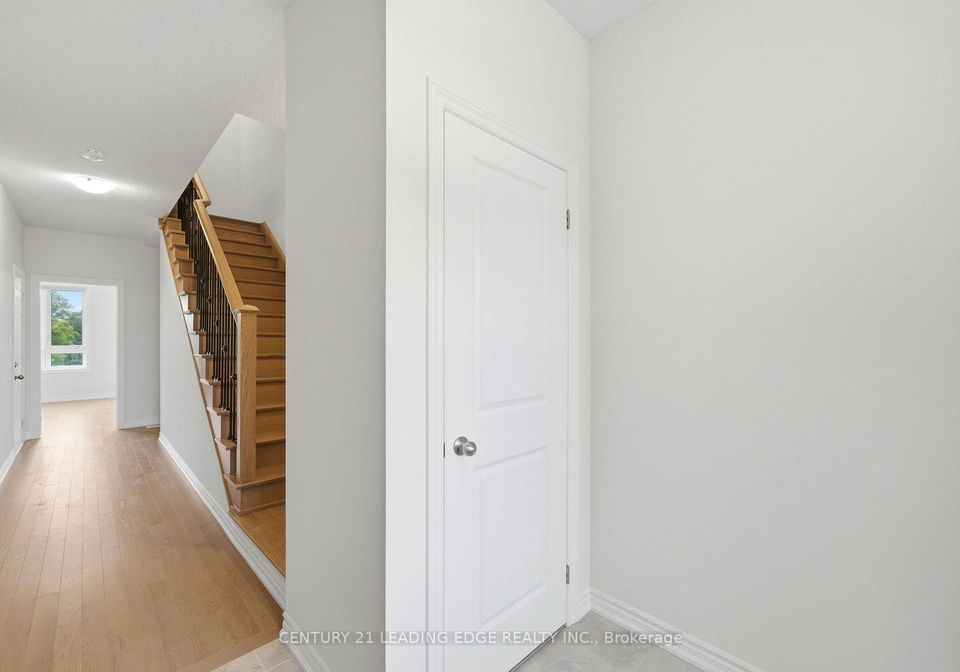 53-upper-paradise-way-whitby-ontario-e13781550