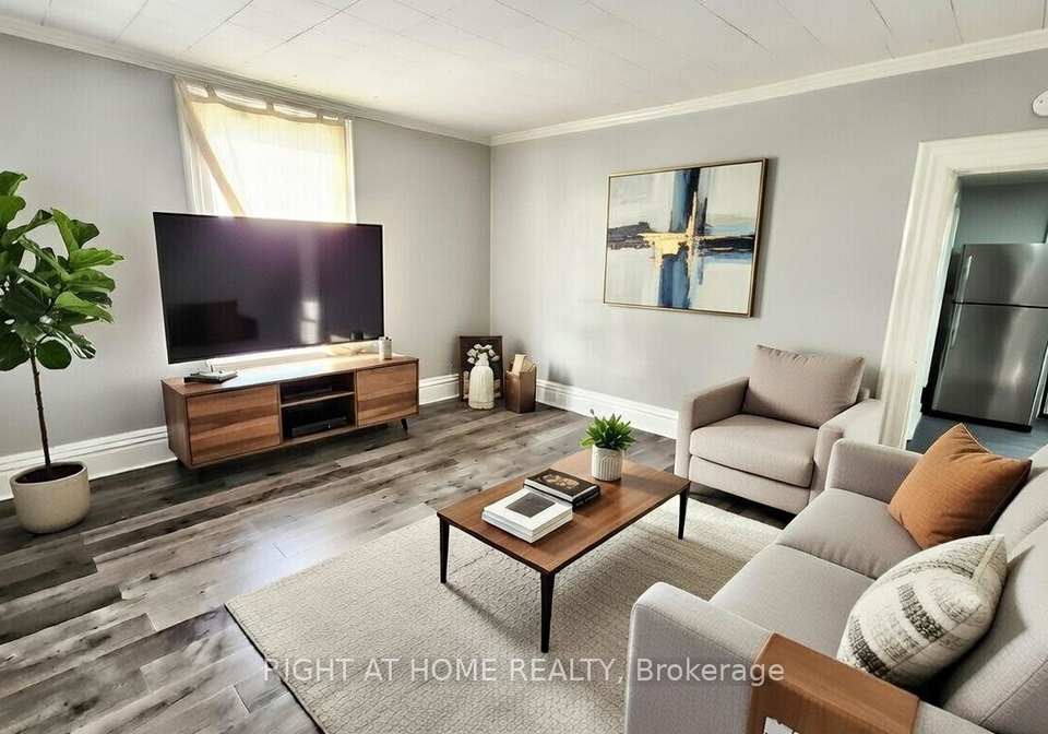 178-adelaide-avenue-e-oshawa-ontario-e13781612