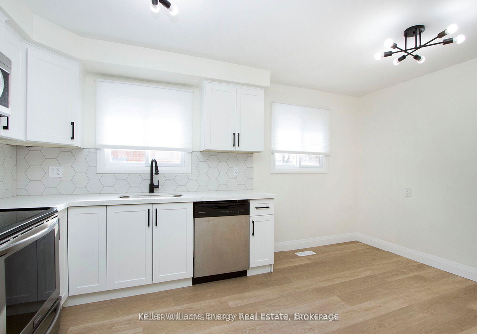 251-poplar-street-oshawa-ontario-e13781756