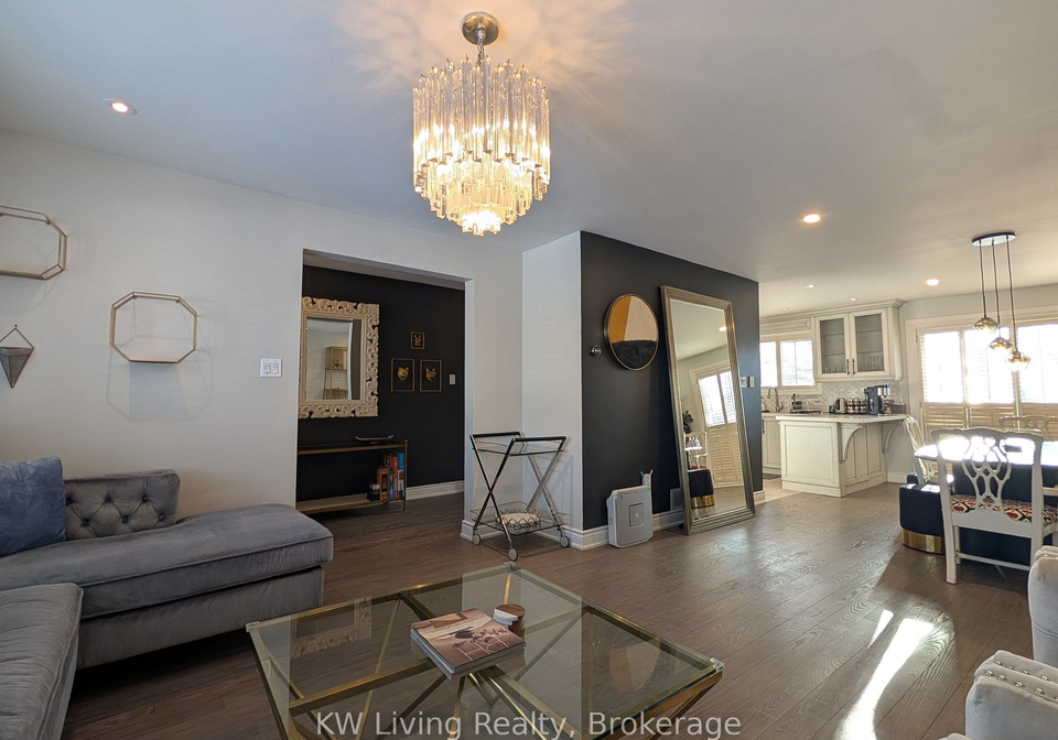 12-munford-crescent-toronto-east-york-ontario-e13781760