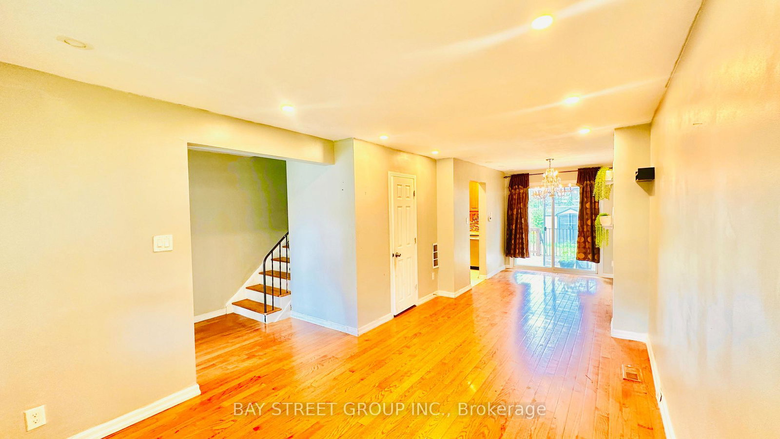 57-medway-crescent-toronto-scarborough-ontario-e13782644