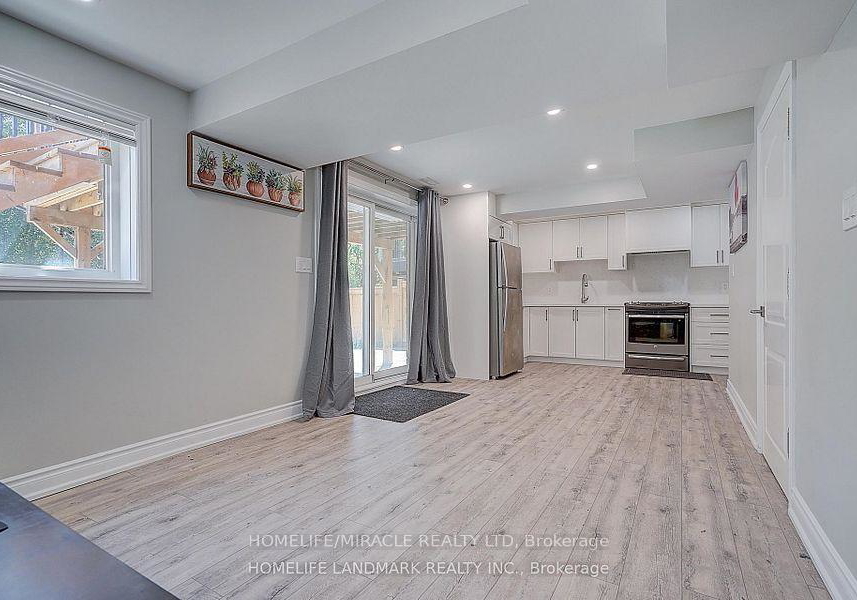 28-hunwicks-crescent-ajax-ontario-e13782978
