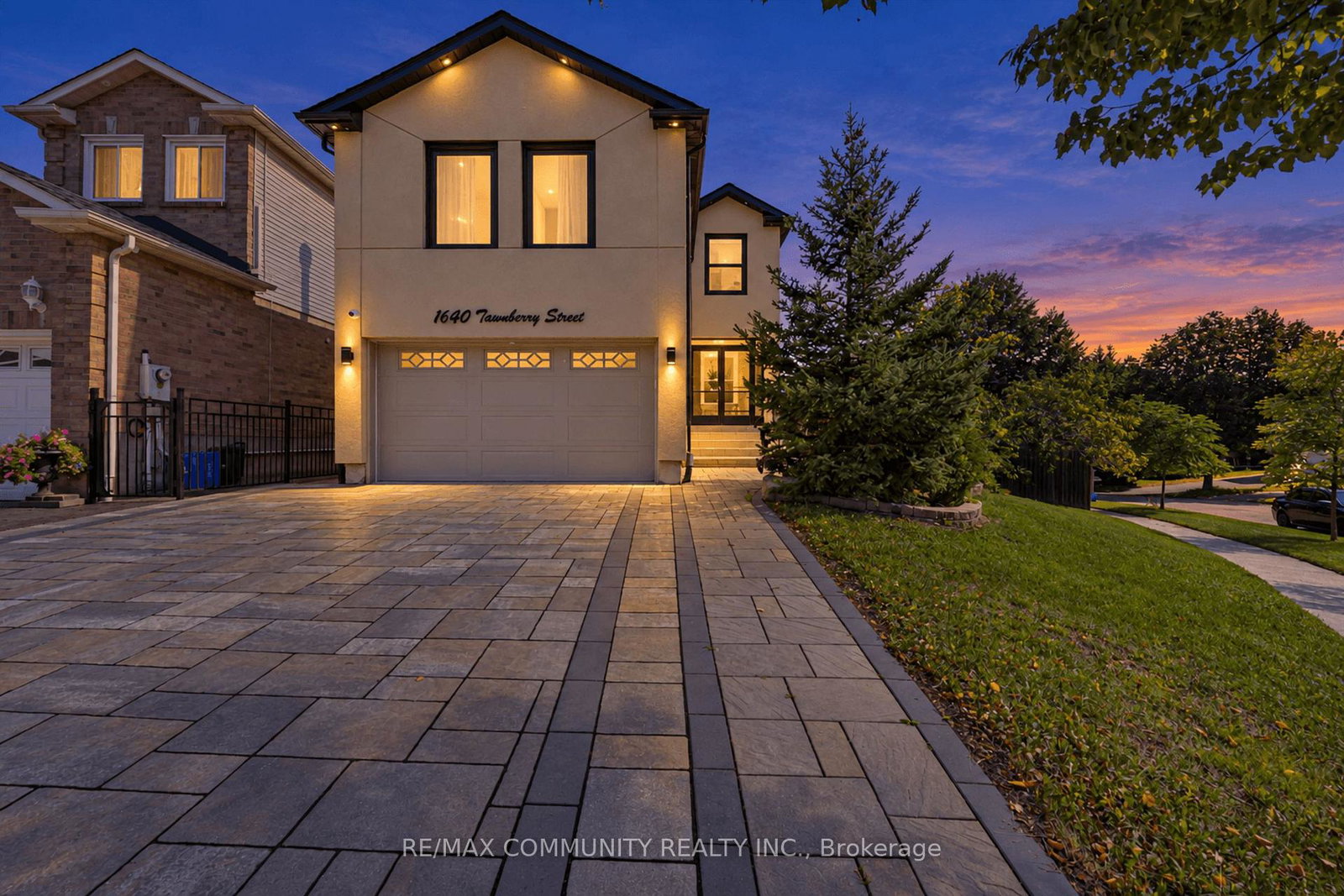 1640-tawnberry-street-pickering-ontario-e13783012