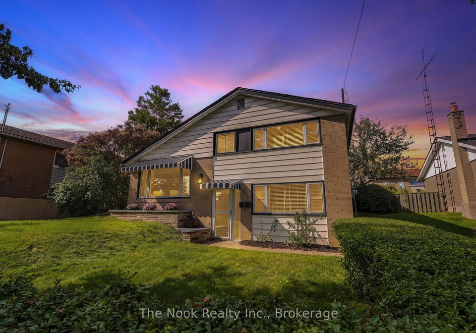 706-stone-street-oshawa-ontario-e13783566